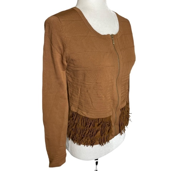 Nwt Melanie Lyne Camel Zipper Front Fringe Sweater. Sz XS - Picture 2 of 6